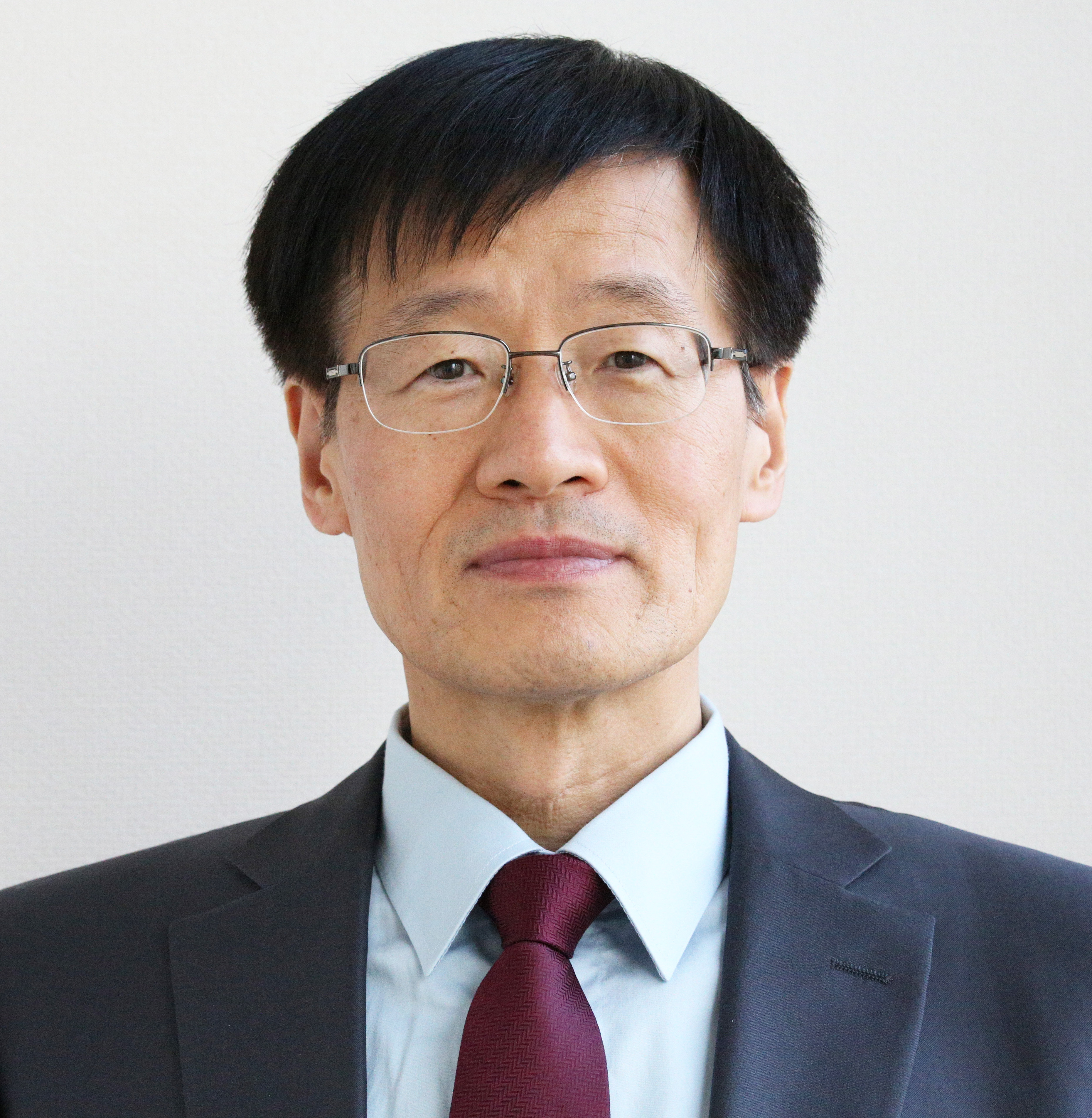 이재희(李在熙)위원